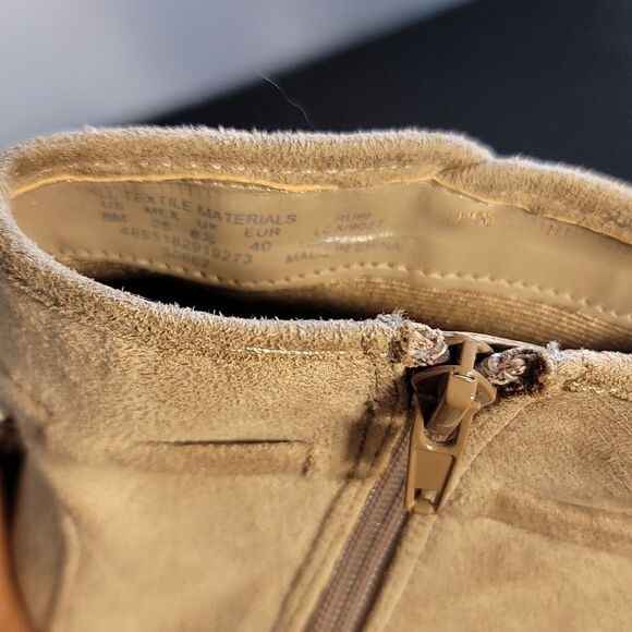 JACLYN SMITH RUBI SUEDE TASSELS DETAIL ANKLE BOOTS - Picture 15 of 16